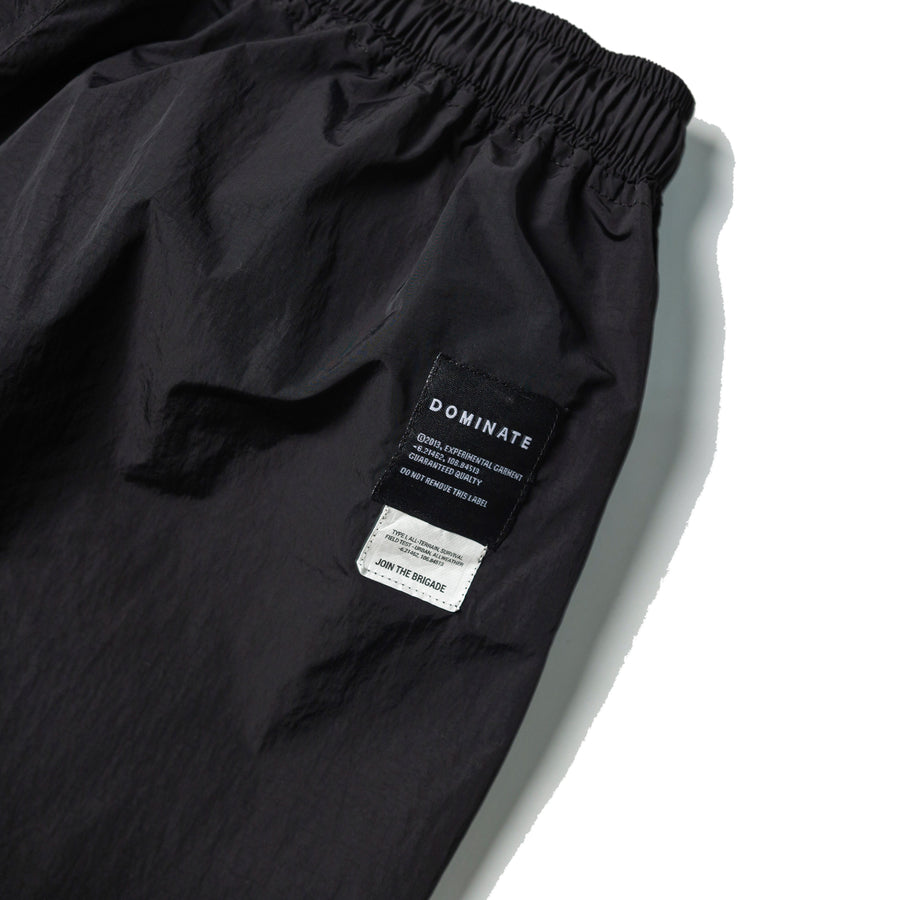 BASIC SHORT BLACK POCKET BLACK